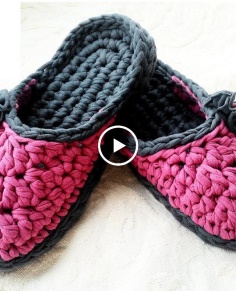 Crochet. Slippers from knitted yarn.