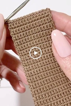 How to knit single crochet in straight and back rows creating perfectly even edges