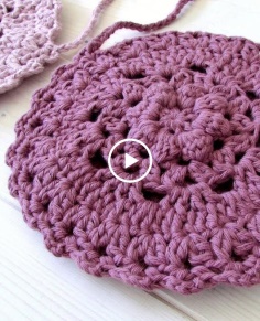 How to crochet a pretty circle bag  purse  the Willow bag