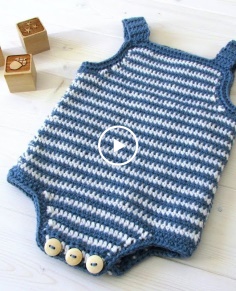 How to crochet a simple striped baby romper