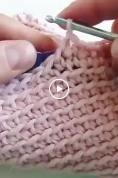 How to place a zipper in a knit with a crochet