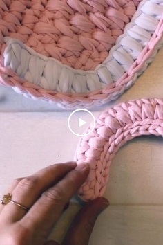 How to Make Crochet Purse Pen