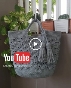 Crochet bag free pattern by lalana_cutecrochet