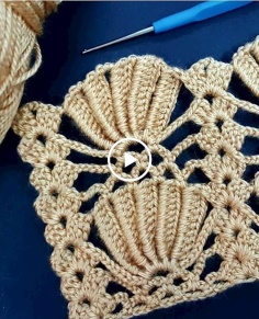 Crochet Mussel Shell Mother Vest Pattern