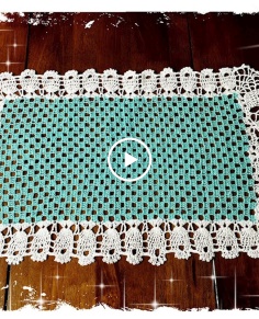 How to crochet adjustable rectangular table runner