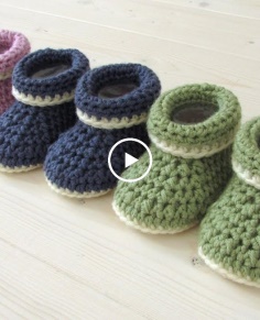 How to Crochet Cuffed Baby Booties for Beginners