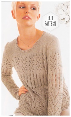 Pullover with lace patterns