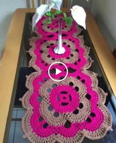 Crochet table runners designs