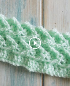 How To Crochet the Raised Treble Diagonal Rib Stitch